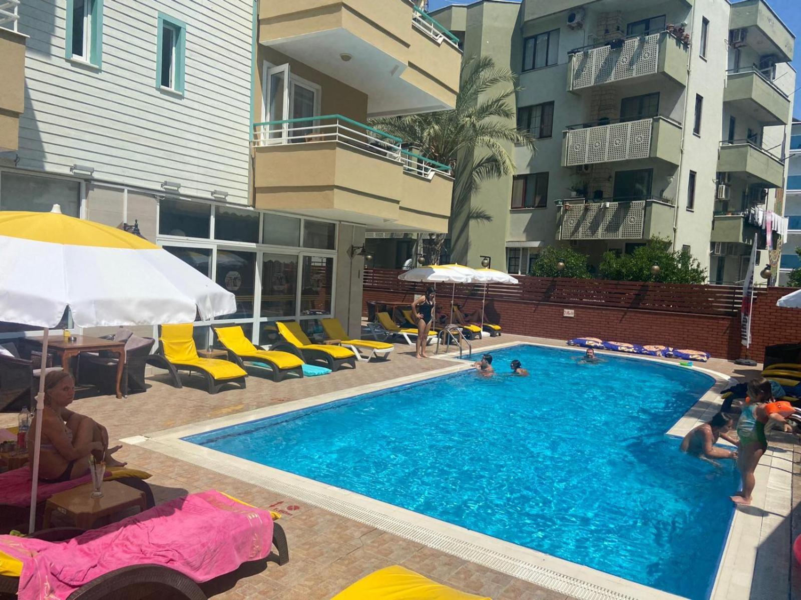 Cleopatra Ada Apart Alanya Exteriör bild